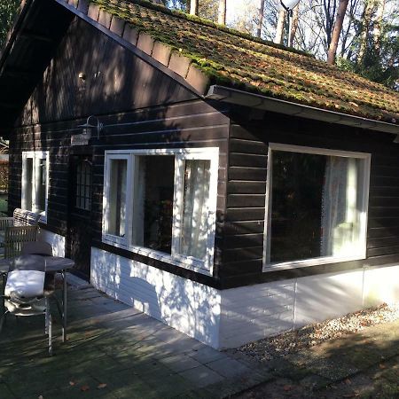 Kleine huisje op de Veluwe Villa Otterlo Buitenkant foto